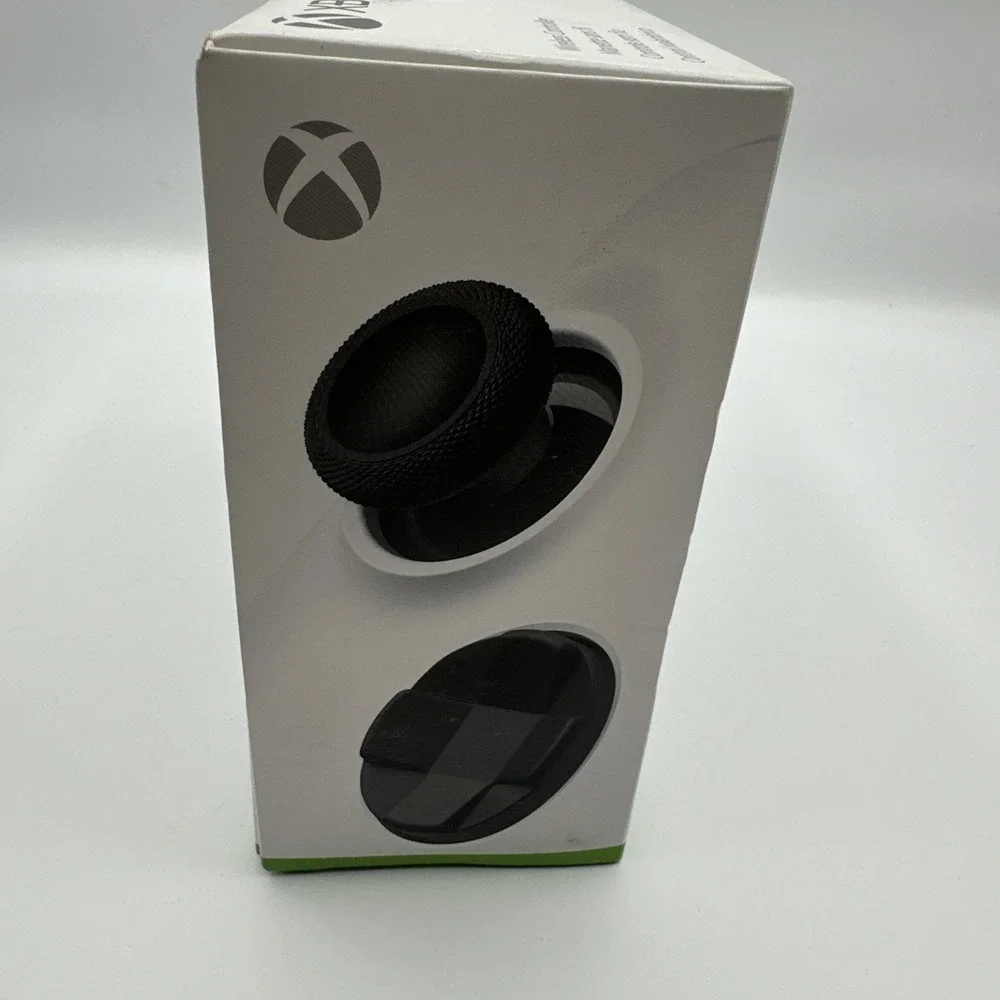 Microsoft Xbox Wireless Controller Robot White NEW!!